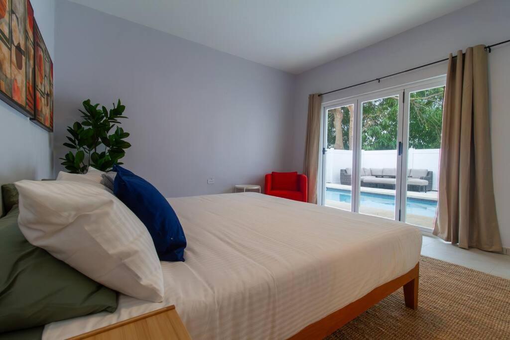 Casa Marilina Aguadilla W/ Pool Villa Eksteriør billede