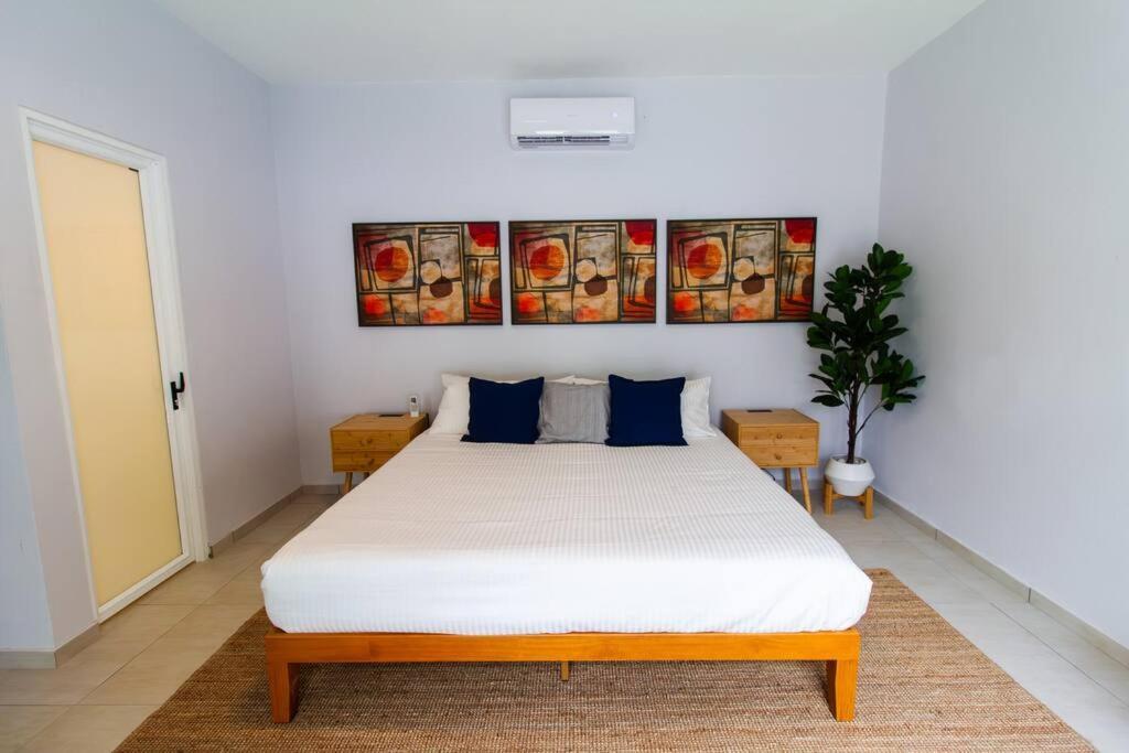 Casa Marilina Aguadilla W/ Pool Villa Eksteriør billede